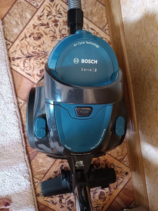 пылесос Bosch Serie 2 BGS05A220