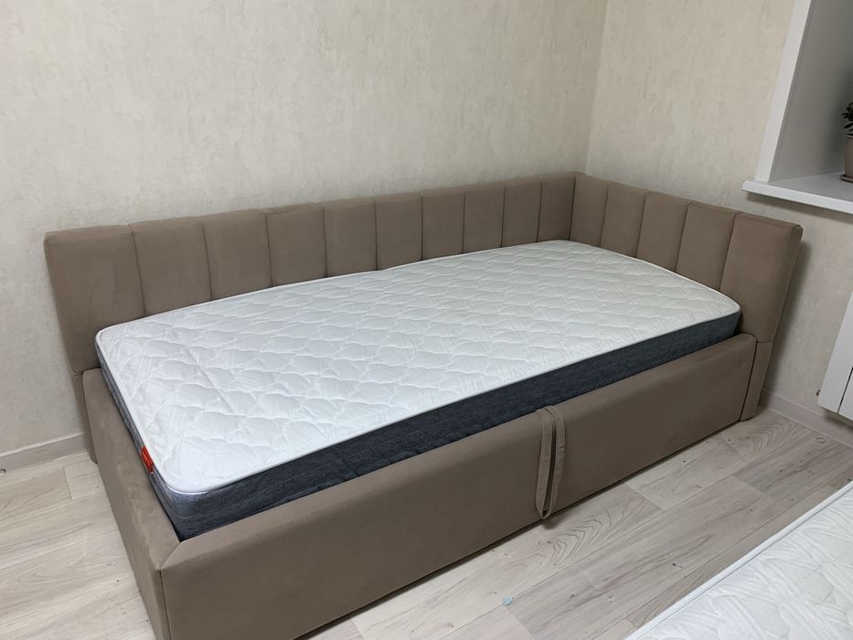 Продам две кровати