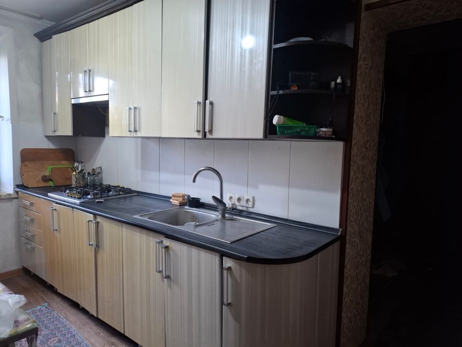Продам кухонный гарнитур