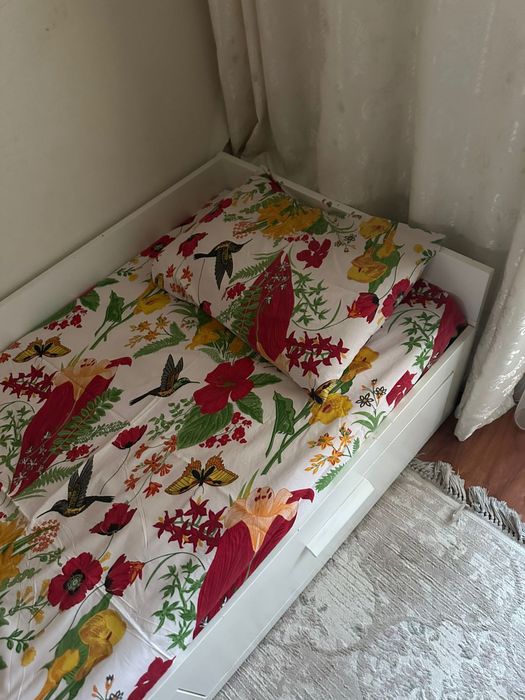 Продам кровати IKEA