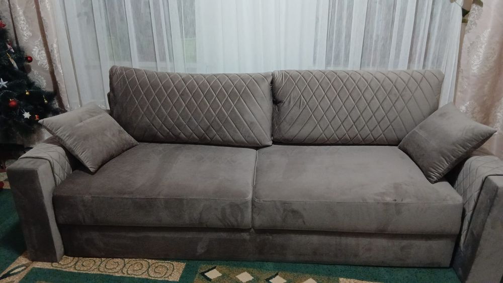 Новый диван двухместный