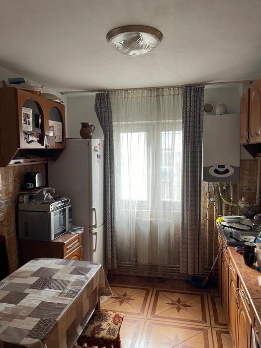 Apartament 4 camere