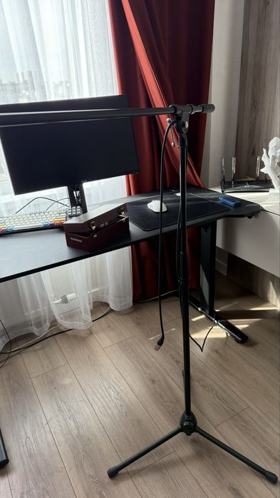 Студийный микрофон Neumann tlm 103