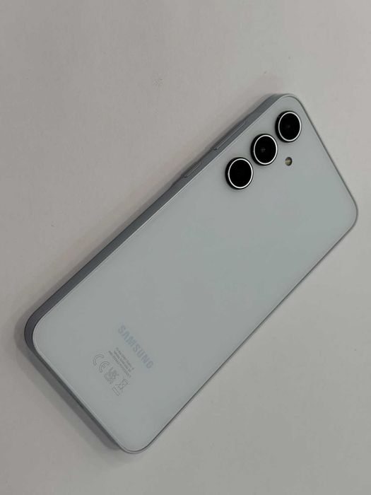 Samsung Galaxy A35 5G White – 128GB / 6GB RAM