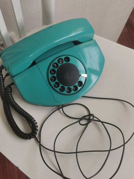 Телефон. Из СССР.