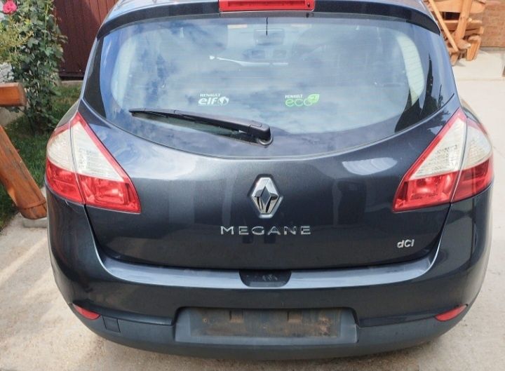Bara Spoiler Fata Completa Far Capota Aripa Renault Megane 3 Facelift