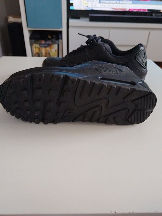 Продавам Nike Airmax 90