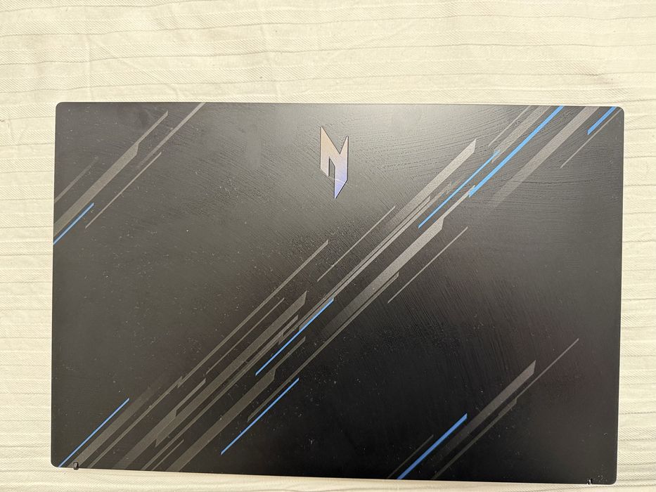 Acer Nitro V 15 ANV 15 15.6 FHD IPS 165Hz Геймърски Лаптоп