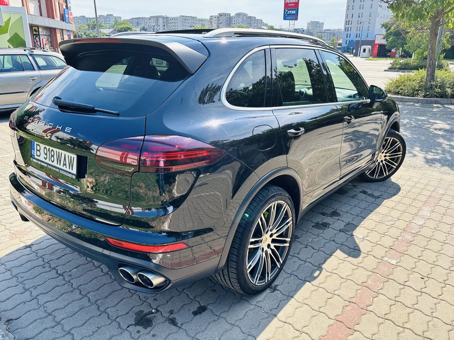 PORSCHE Cayenne 2015 — imagine 4