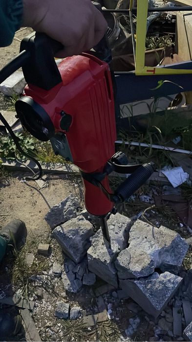 Închiriez Picamer/ Ciocan Demolator/Betoniera/Generator