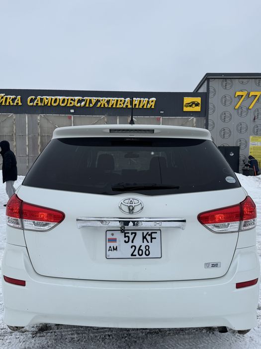 Тайота wish срочно срочно