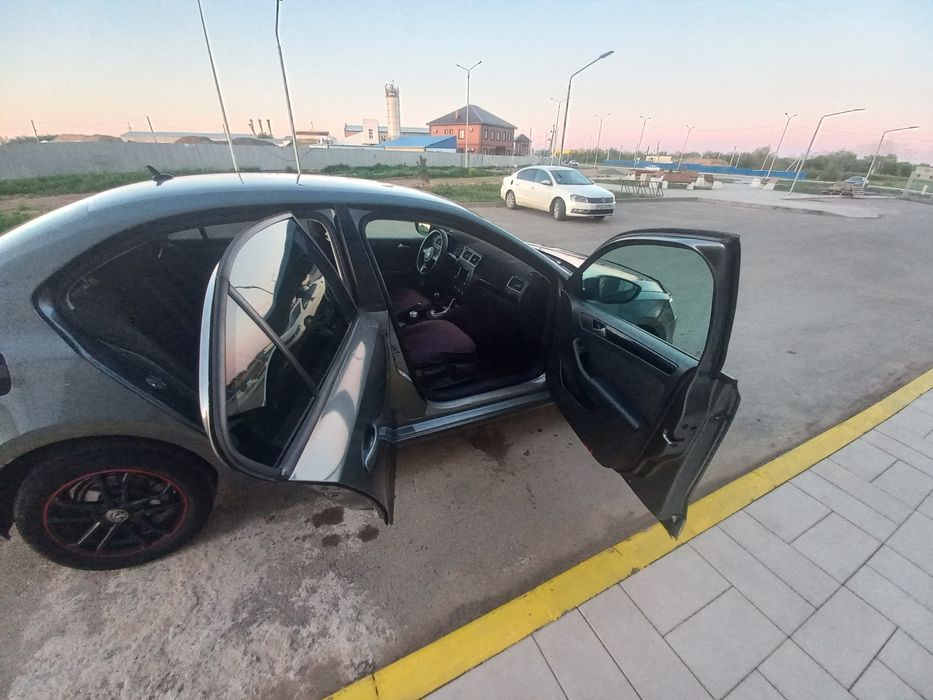 Продам автомобиль.