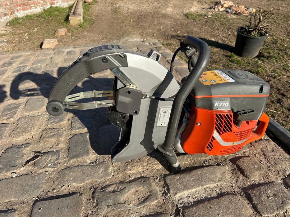 Husqvarna  K770 pe benzina