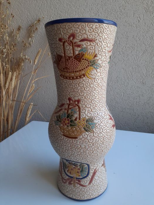 Китайска ваза висока 32 см