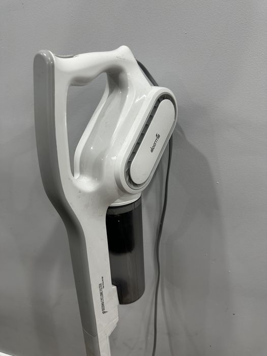 Пылесос Deerma DX 700