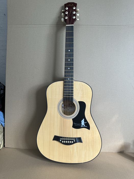 Гитара 38 размер, классическая и акустическая