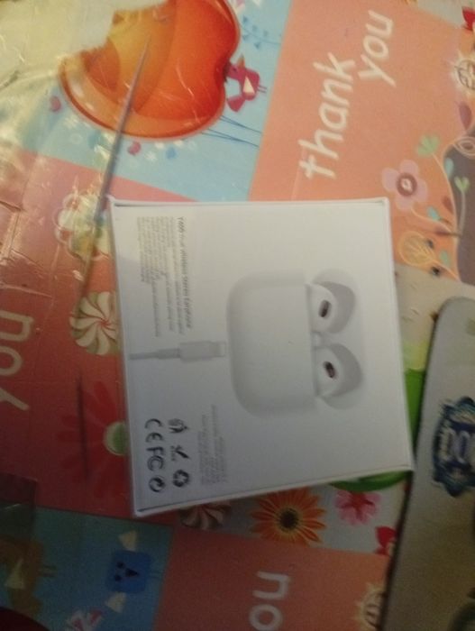 Нашуники новые не открытые