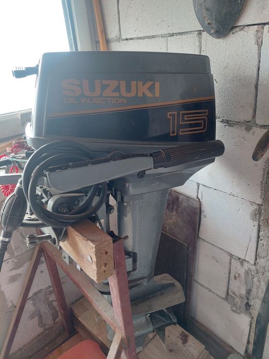 Vand motor 15 Cp Suzuki