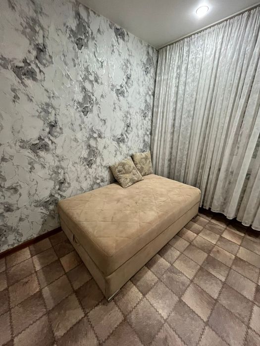 Продам диван в хорошем состоянии