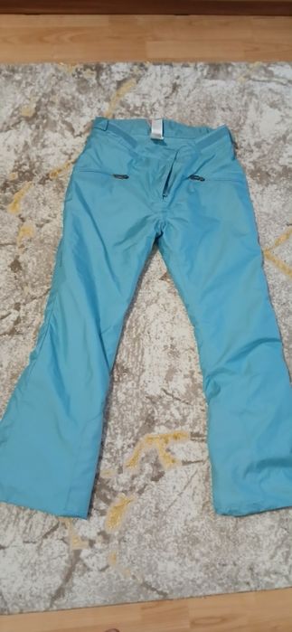 Pantaloni ski noi
