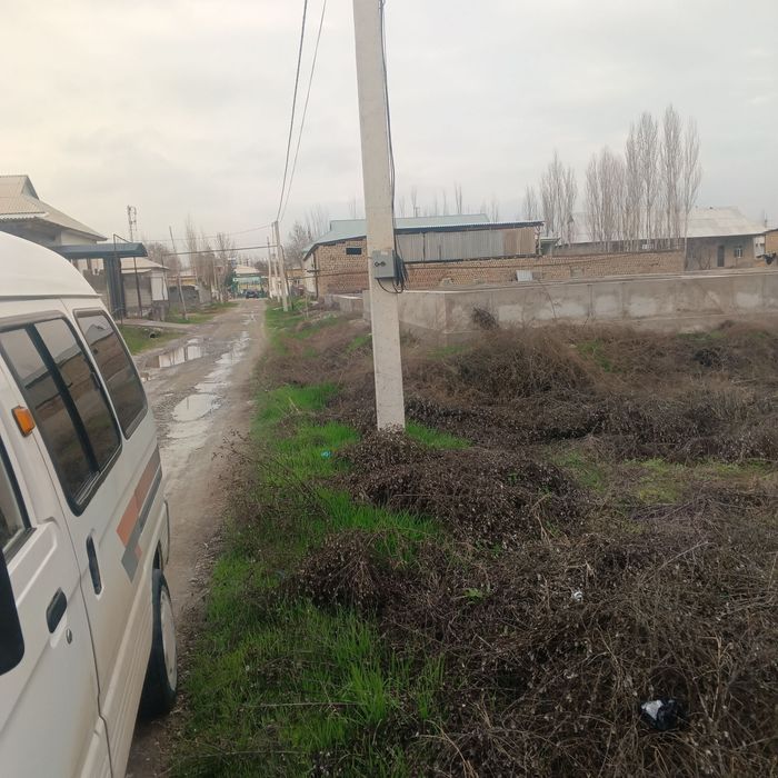 Участка сотилади