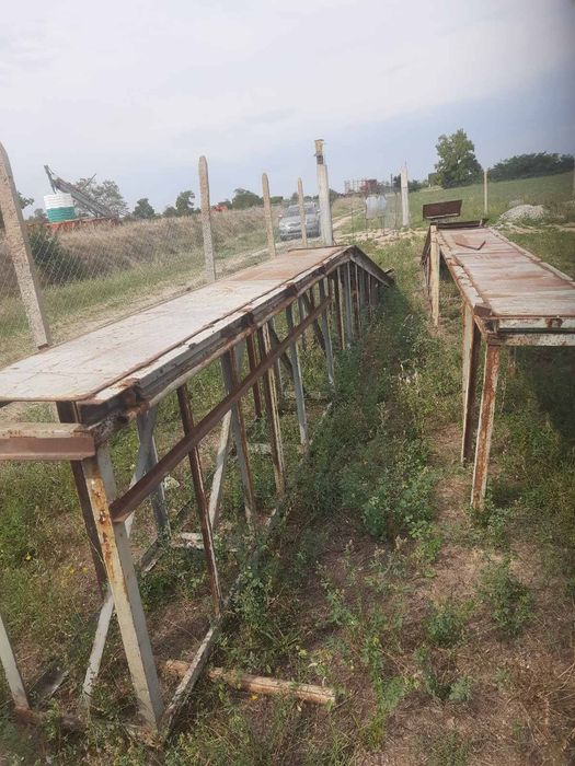 Масивна рампа за автомобили, микробуси и лекотоварни камиони