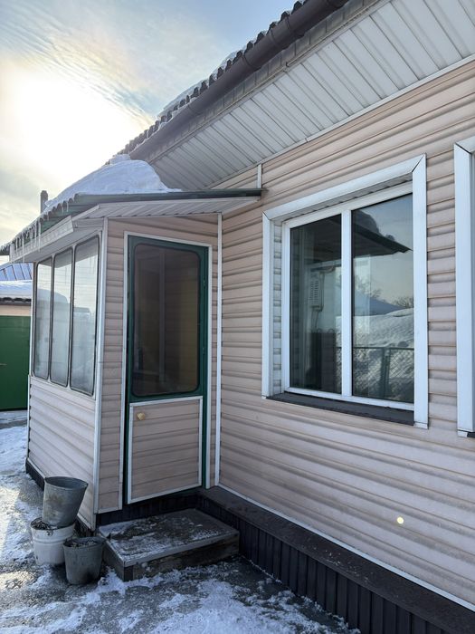 Продам дом в п. Мирный