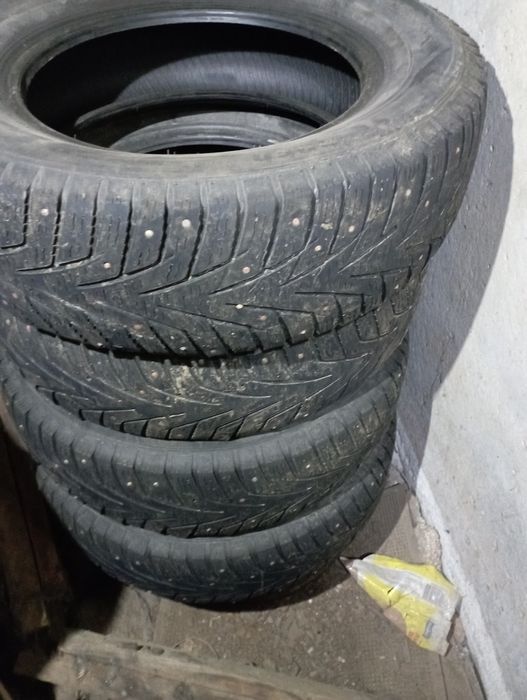 Продам зимние и летние шины б/у