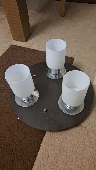 Продавам полилей в отлично състояние