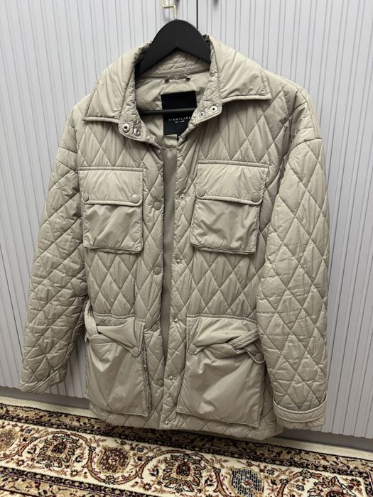 Продается Осеняя куртка