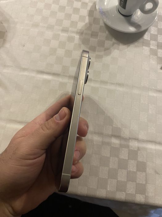 Iphone 15 pro 256 gb natural titanium