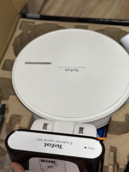 Робот-пылесос Tefal