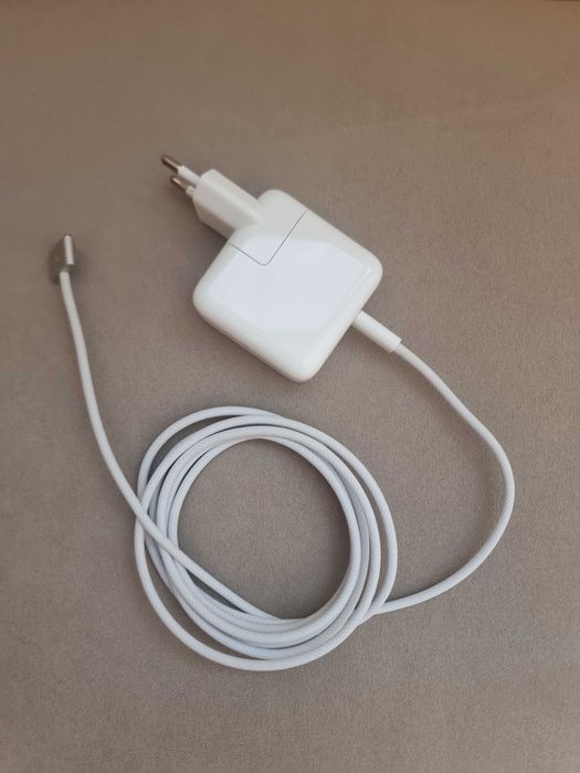 MacBook Air 13″ M4 / 16GB /256GB SSD
