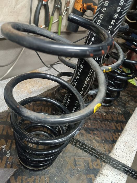 Пружины Камри 50