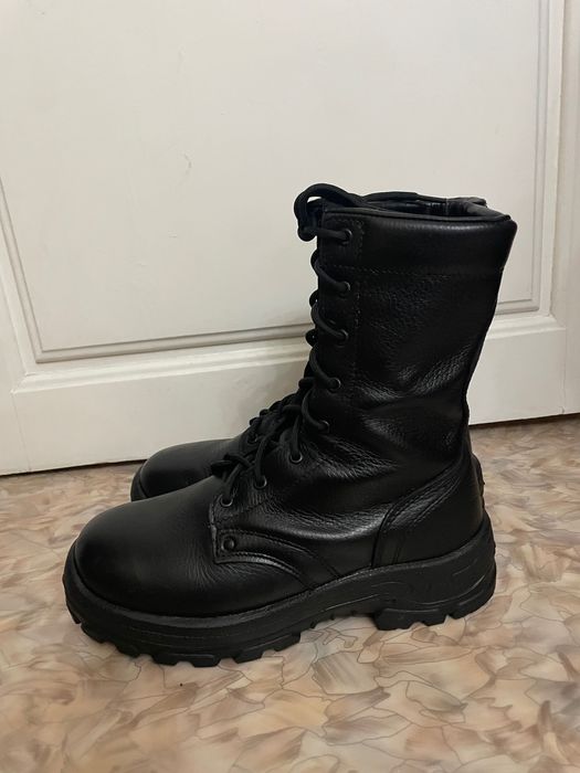 Продам берцы размер 43