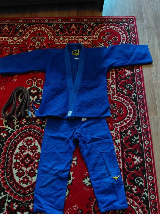 Мизуно кимано IJF бар