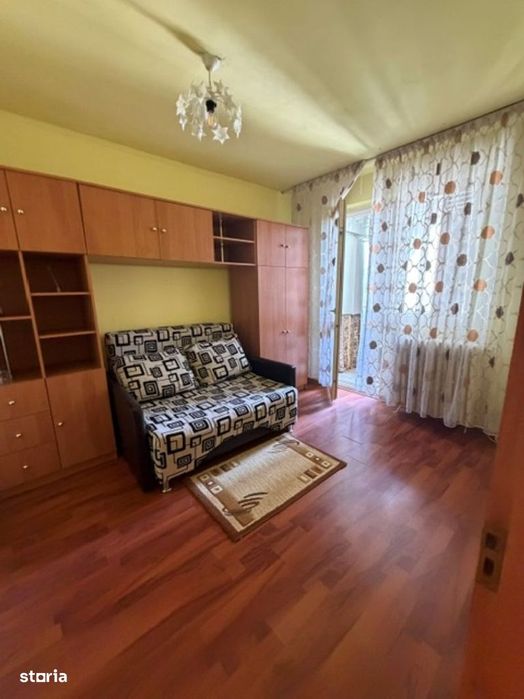 Apartament 2 camere , zona Lama