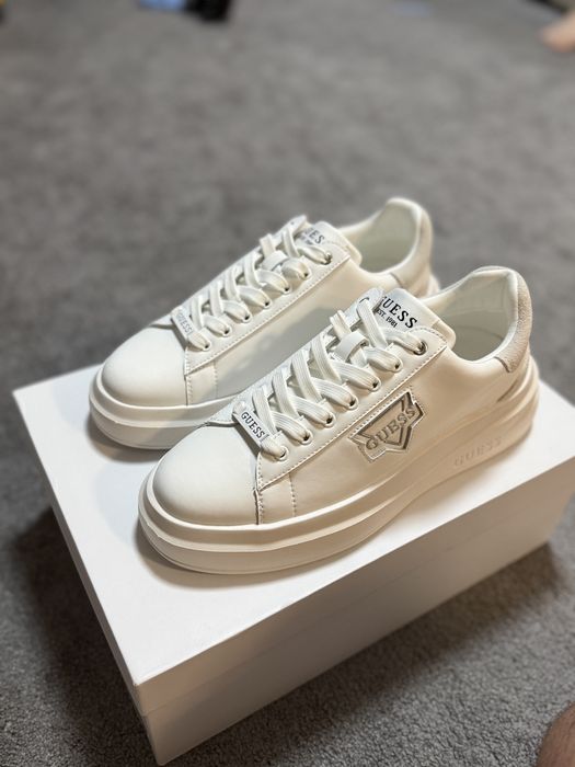 Sneakers Guess albi noi