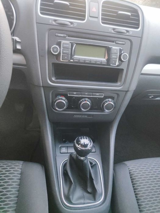 Продавам VW Golf 6