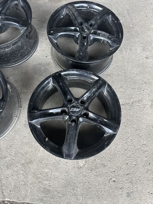 Jante 5x120 BMW AEZ 17” Et 35 7,5j senzori presiune roti