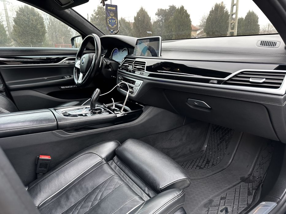 BMW SERIA 7 LONG G12 3.0 B58 ( cea mai fiabila motorizare)!