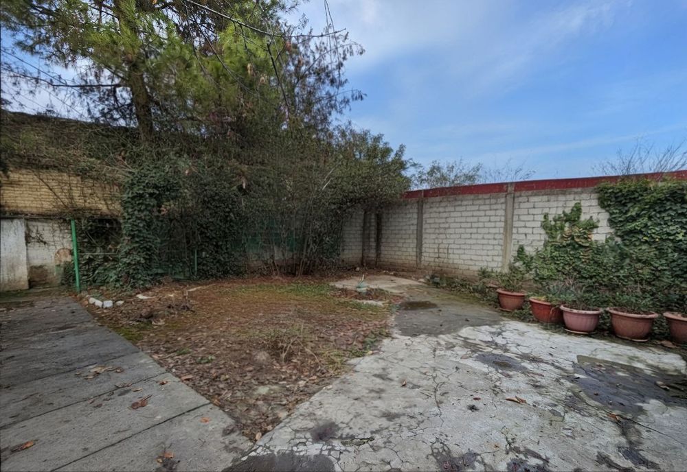 Вдоль дороги Лутфий 3,85 сотки под любой бизнес