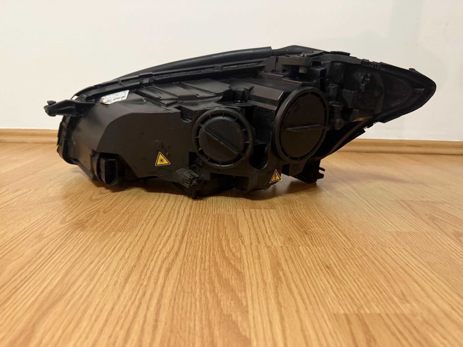 Far dreapta Mercedes-Benz W221 S Class 09-13 Bi-Xenon ILS Night View