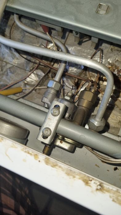 Ремонт газовых плит, мастер газовщик.