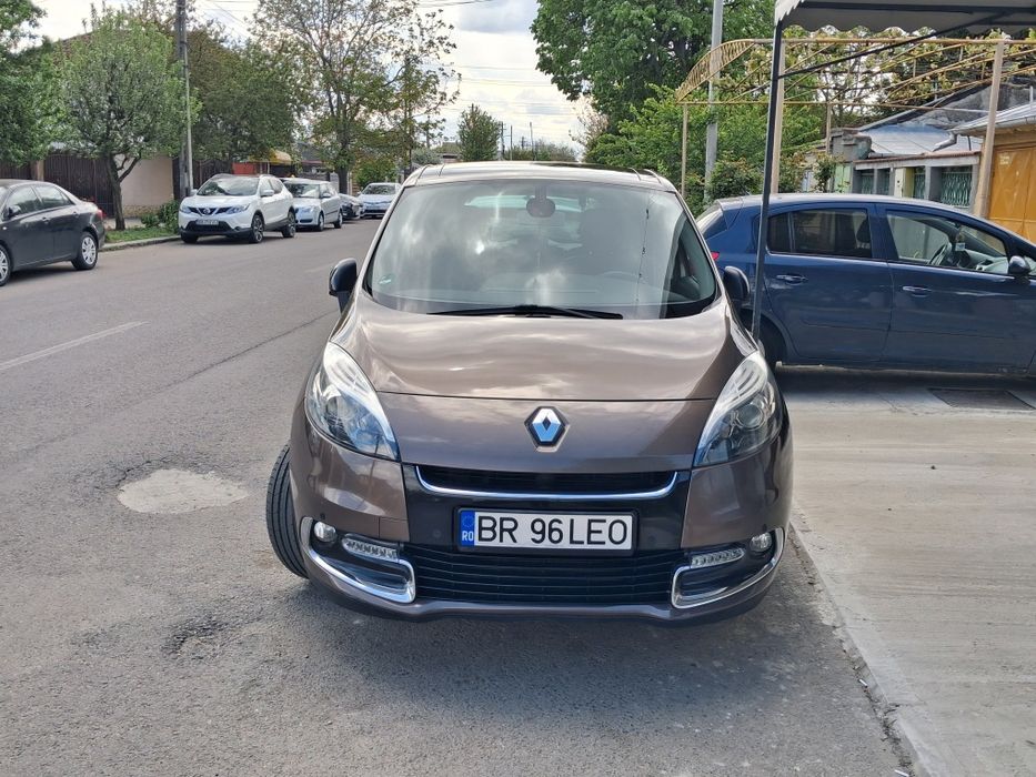 Renaul Grand Scenic 1.5 DCI Automata, Pachet BOSE