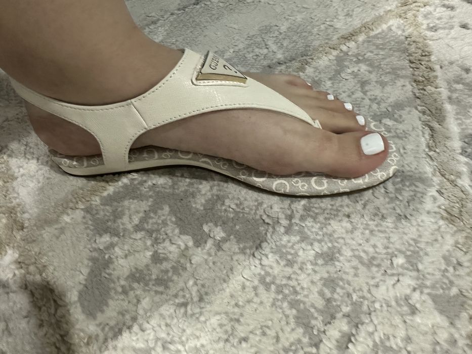 guess новые сандали, оригинал