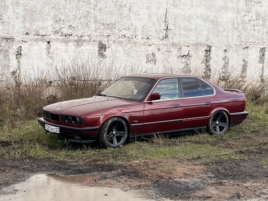 Продам БМВ Е34…..