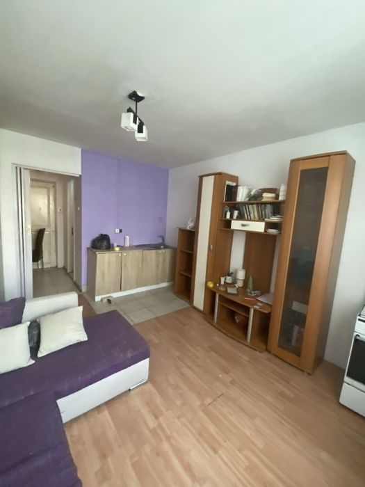 Vand Garsoniera Prundu Etaj 1 Mobilata Gaze Pret 27000€