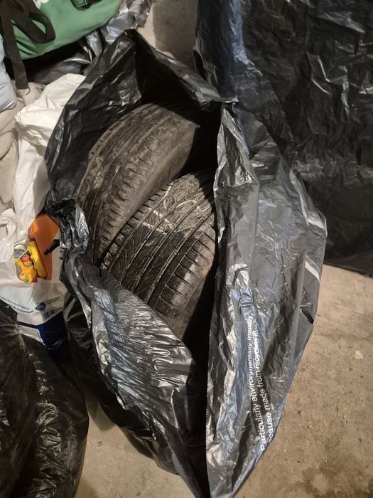 Употребявани зимни гуми Michelin и летни Continental 205/55/R16