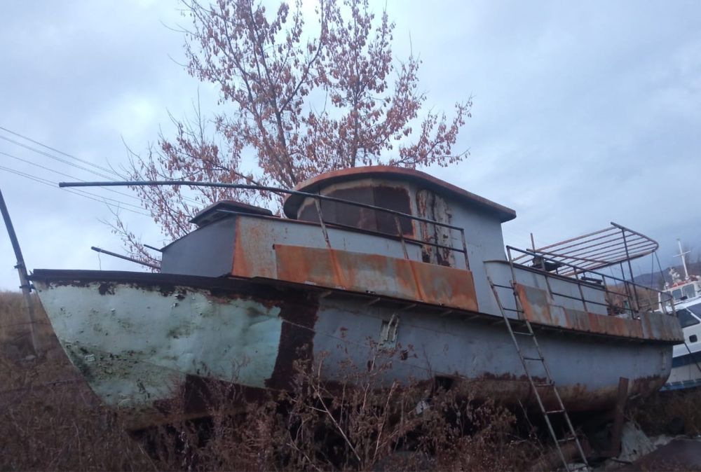 Продам недостроенный катер